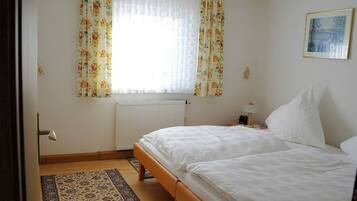 1 quarto, cofres nos quartos, Wi-Fi, roupa de cama