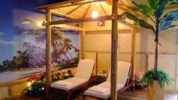 Royal Double or Twin Room, 1 King Bed, Private Pool | 1 bedroom, premium bedding, desk, blackout drapes