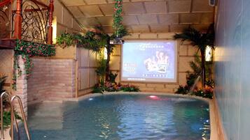 Premier Double or Twin Room, 1 King Bed, Private Pool | Deep soaking bathtub