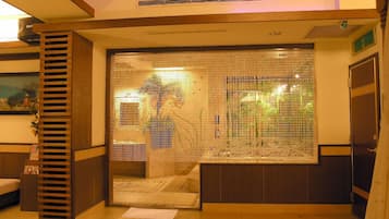 Luxury Double or Twin Room, 1 King Bed, Jetted Tub | 1 bedroom, premium bedding, desk, blackout drapes