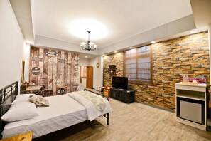 復古工業雙人房 | 公共廚房 | 電冰箱