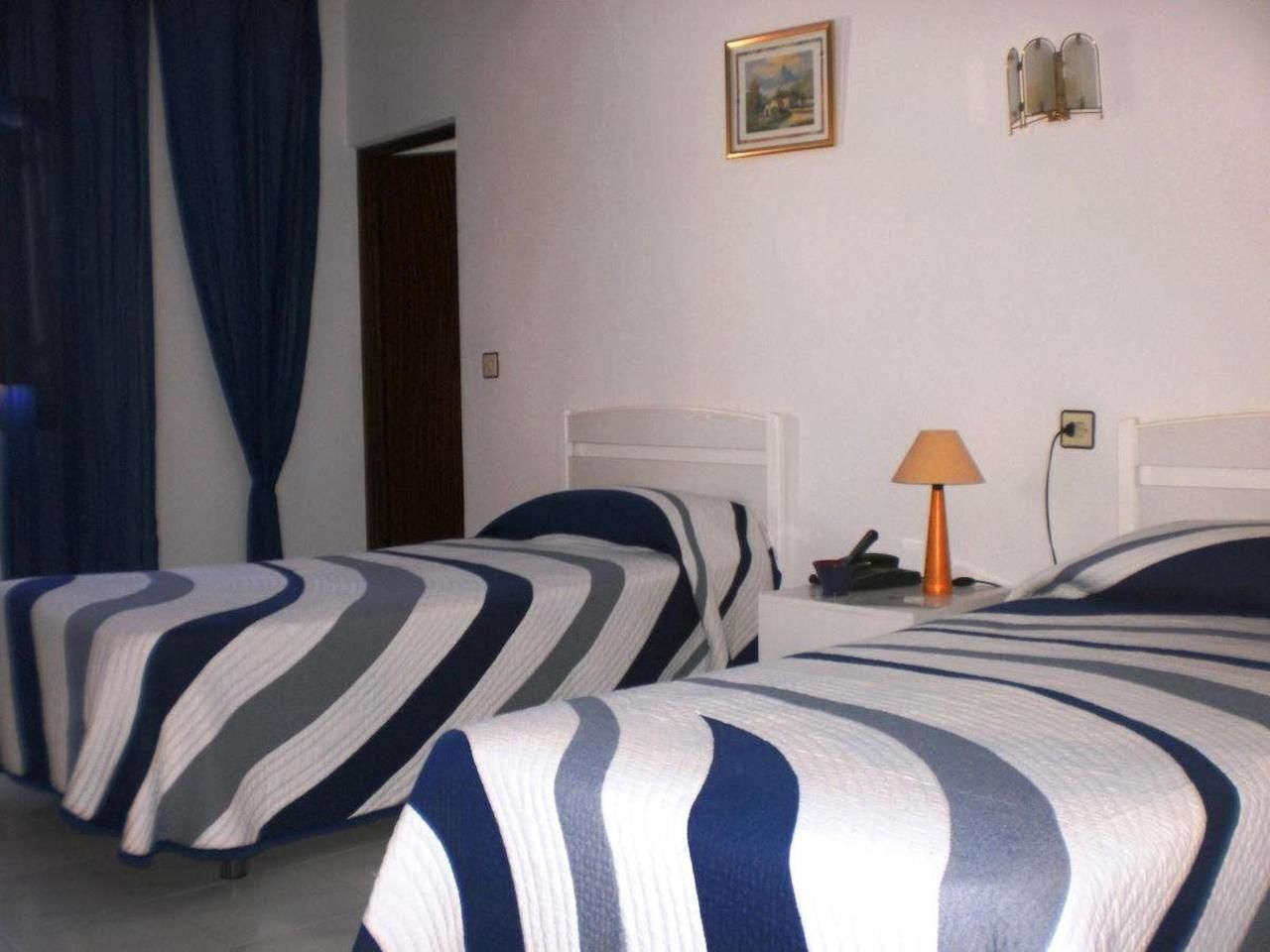 basic double room | free wifi, bed sheets