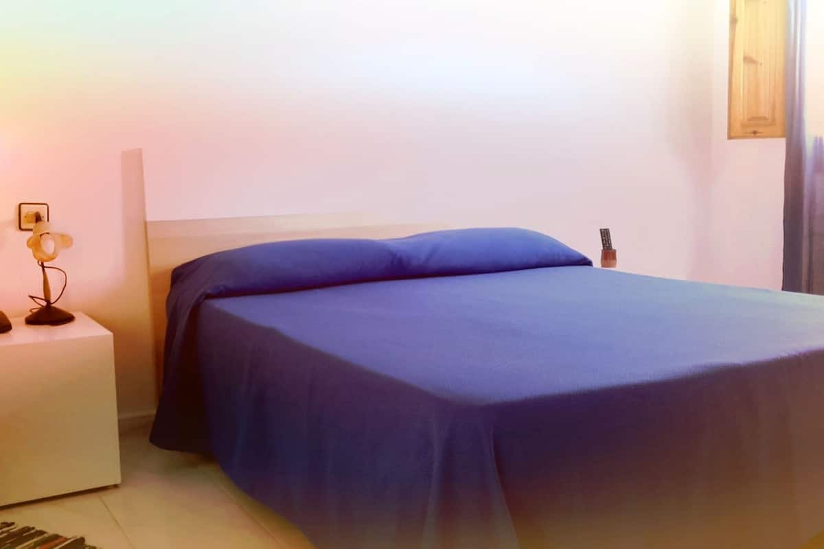 basic double room | free wifi, bed sheets