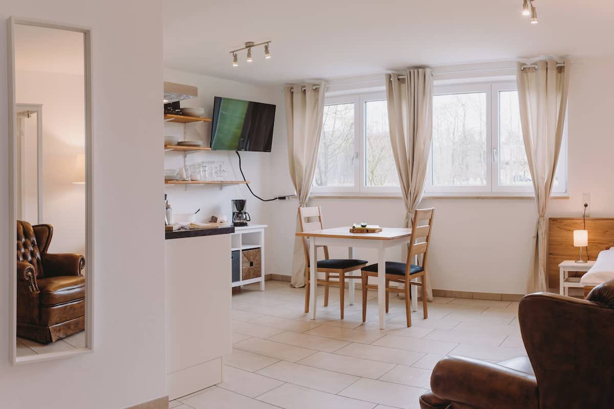 Comfort Studio with Lake View (Linde) | Individually decorated, individually furnished, soundproofing