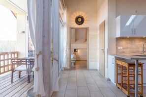 Family Apartment, 2 Bedrooms, Balcony (Kiefer)