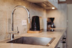 Family Apartment, 2 Bedrooms, Balcony (Kiefer) | Private kitchen