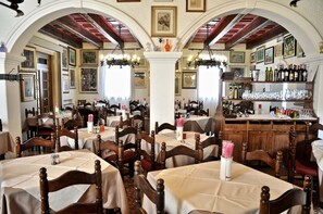 Restaurant - Hotel 5 Colonne (Mirano)