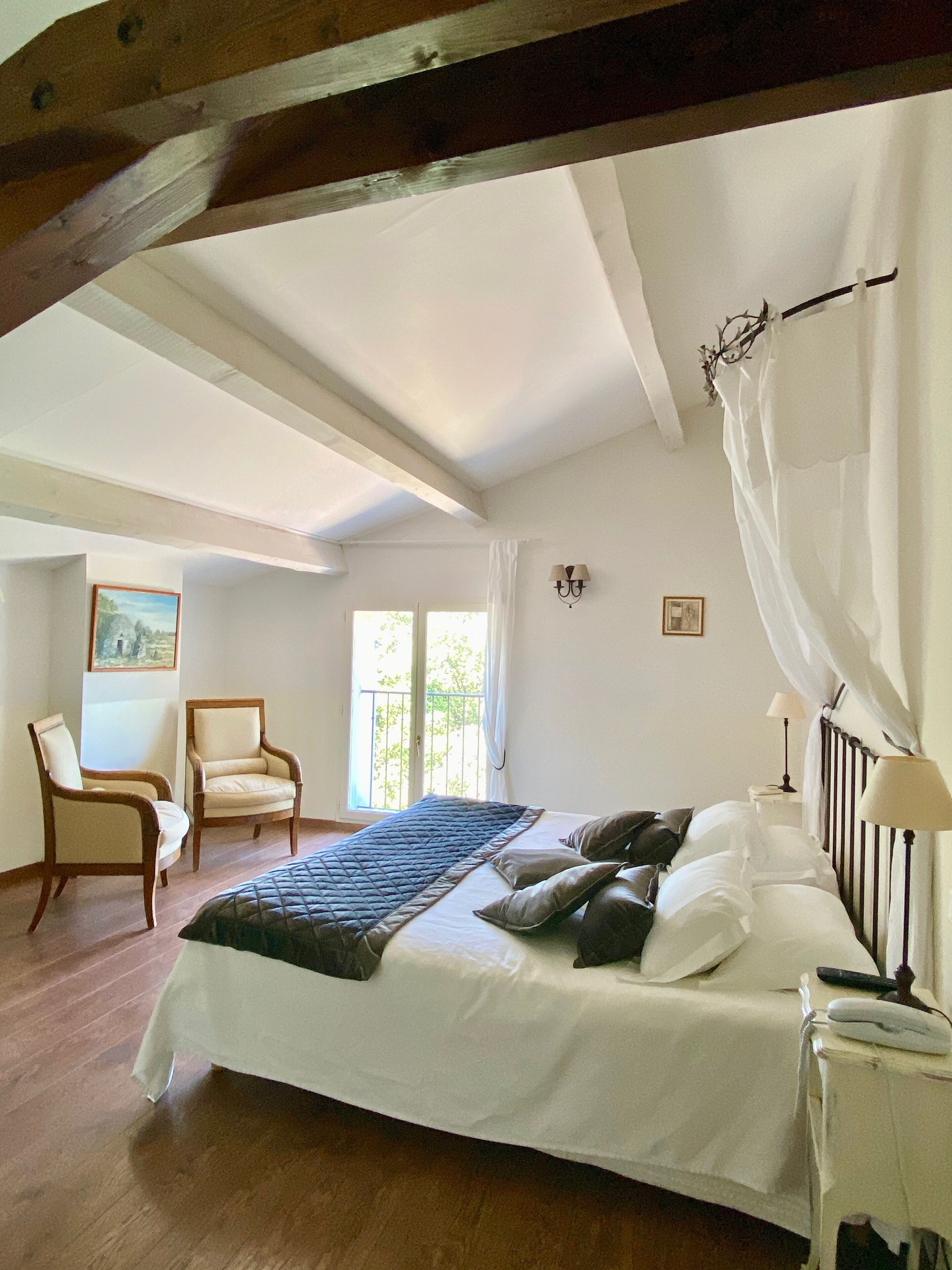 double room (plénitude ) | soundproofing, cots/infant beds, rollaway beds, free wifi