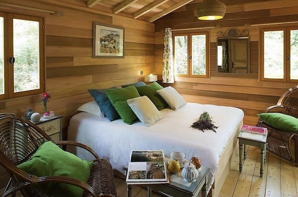 Cabane dans un arbre, 2 chambres | Terrasse/patio