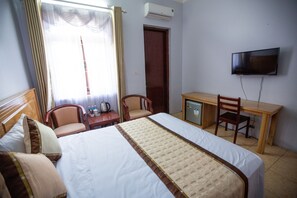 Minibar, in-room safe, desk, soundproofing
