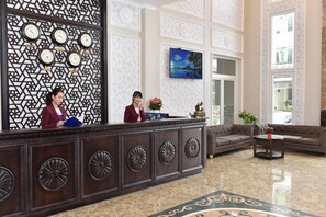 Reception - Hotel Du Lys Dalat (Da Lat)