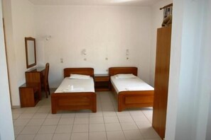 Caja fuerte, cortinas opacas, sistema de insonorización
