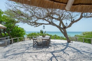 ลานระเบียง/นอกชาน