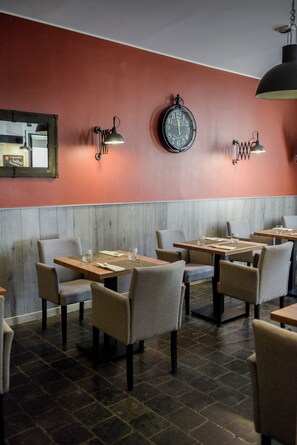 Restaurant - Hotel Saint Hubert (Haybes)