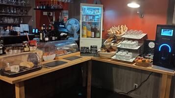 Dagelijks ontbijtbuffet (toeslag)