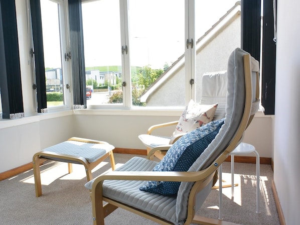 Free WiFi - The Largo Road Residence (St. Andrews)