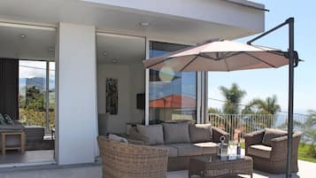 Villa, Ocean View | Interior