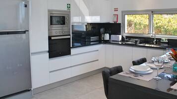 Villa, Ocean View | Interior