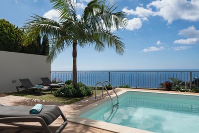 Casa Amaro Mar by Our Madeira