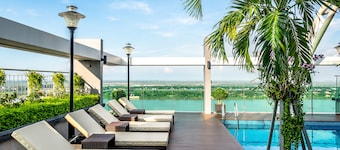 Infinity 28 Hotel & Residence