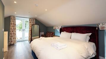 Family Apartment | 2 bedrooms, Egyptian cotton sheets, premium bedding