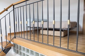 Apartemen, 1 kamar tidur | 1 kamar tidur, setrika/meja setrika, Wi-Fi gratis, dan seprai linen