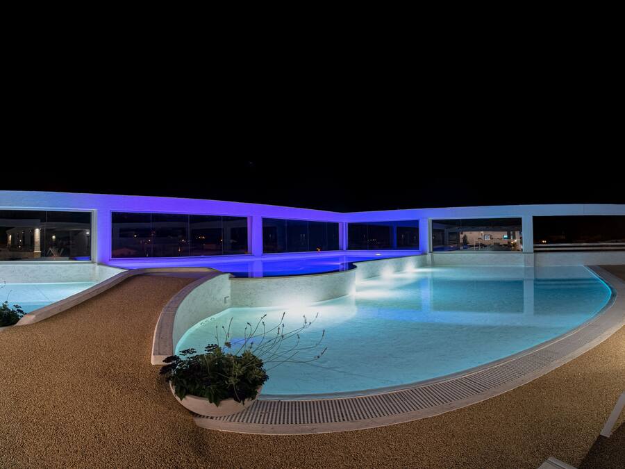 Outdoor pool, open 10:00 AM to 6:30 PM, pool umbrellas, sun loungers