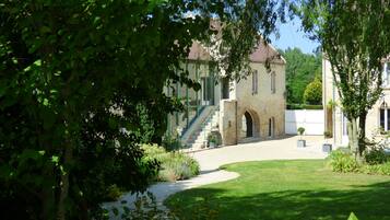 Entrée de l’hébergement