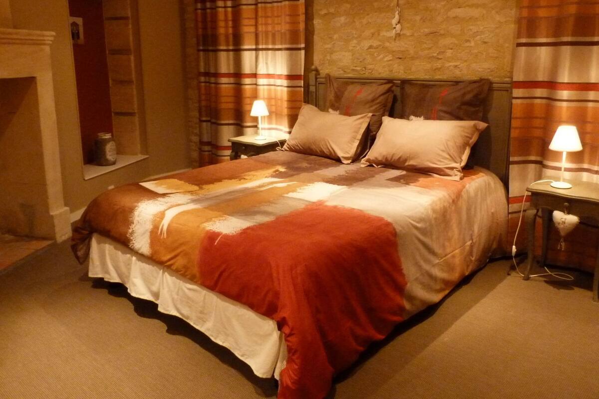 Habitación Confort doble, vistas al jardín | 1 dormitorio, ropa de cama de alta calidad, escritorio y wifi gratis