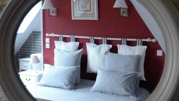 Comfort Double or Twin Room, Garden View | 1 bedroom, premium bedding, desk, WiFi (free)