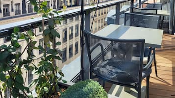 Rooftop bar