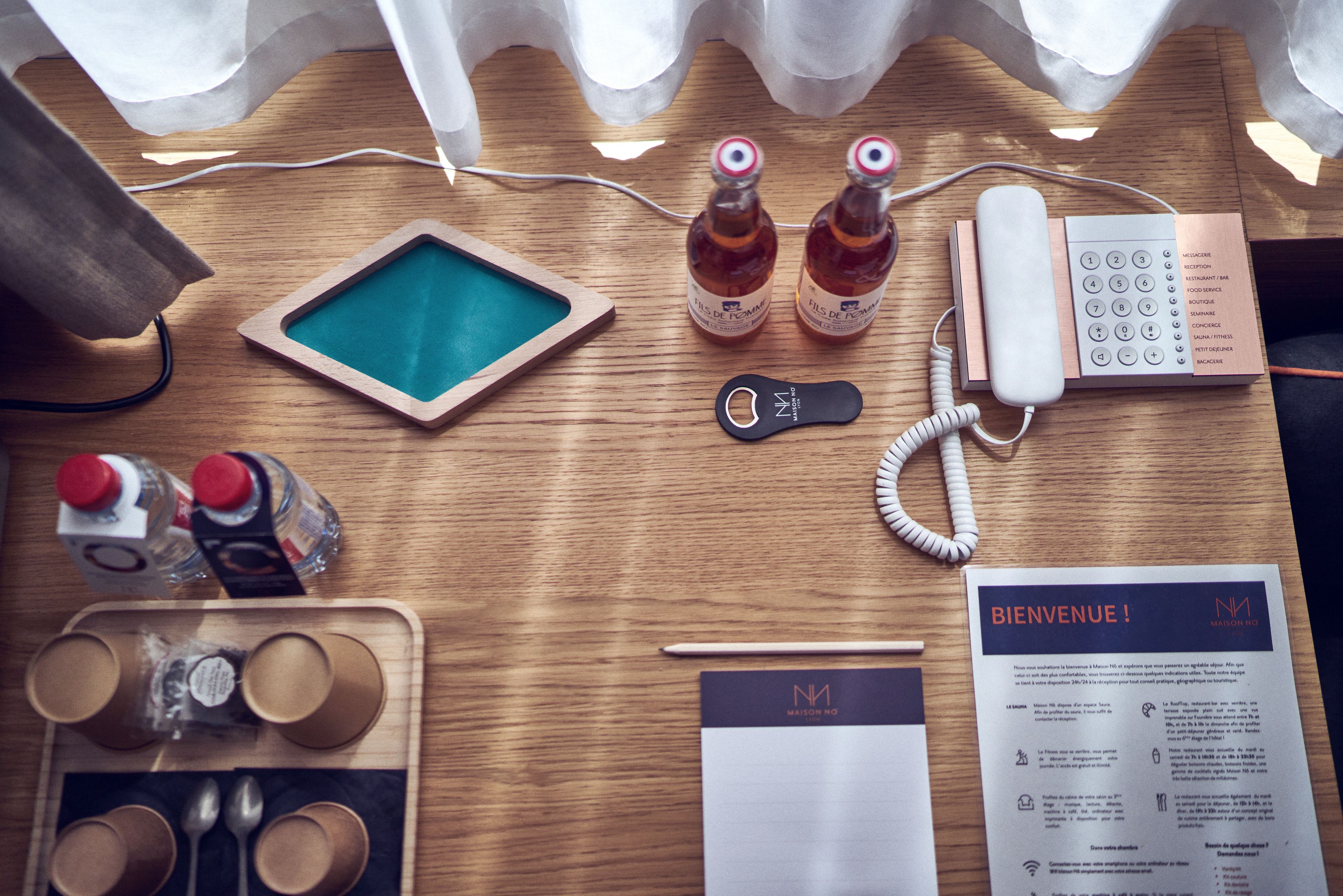 signature double room, 1 queen bed, bathtub | coffee and/or coffee maker