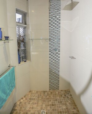 Deluxe Cottage, 1 Bedroom | Pancuran Bilik Mandi