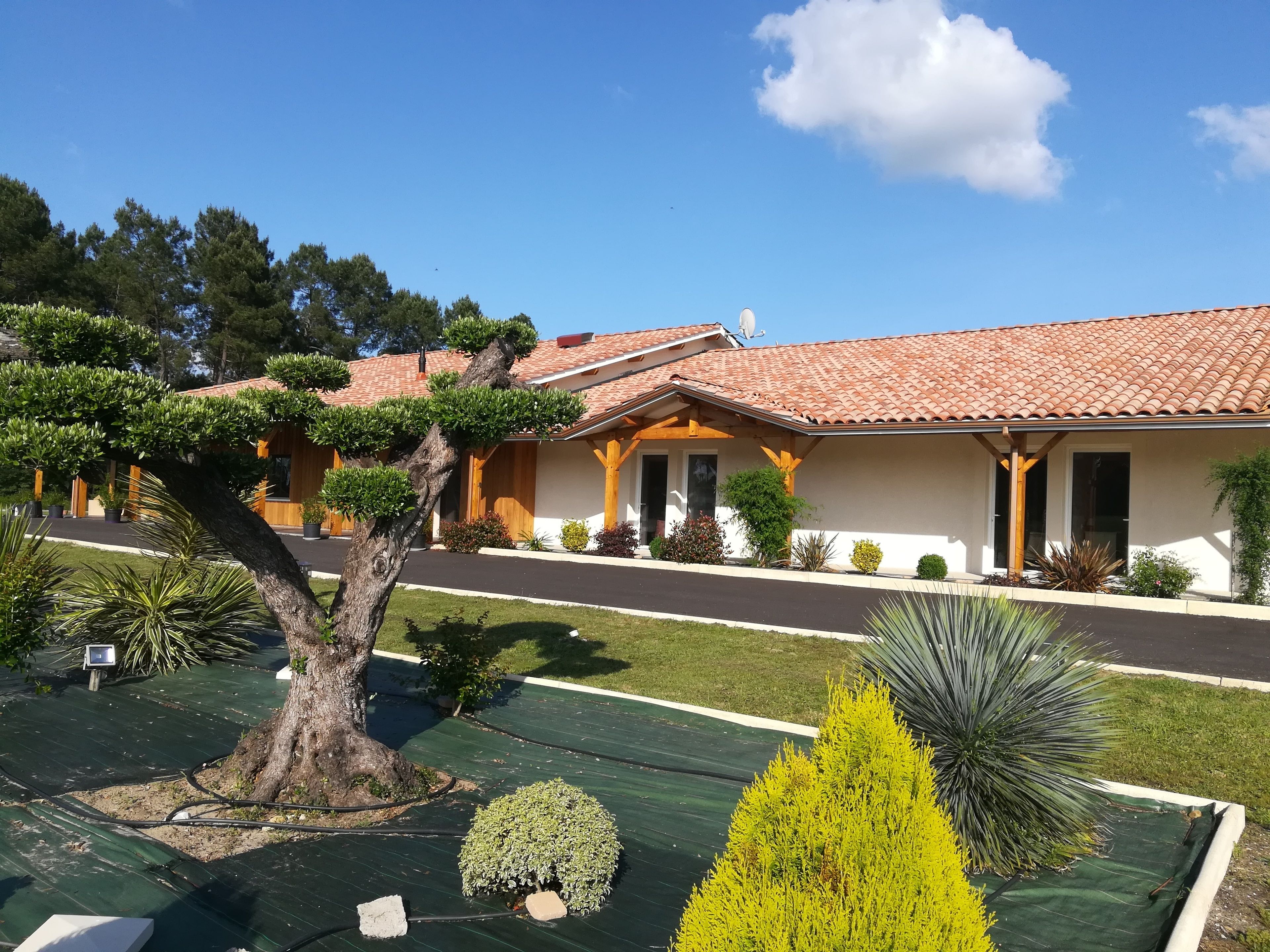 Fachada da propriedade