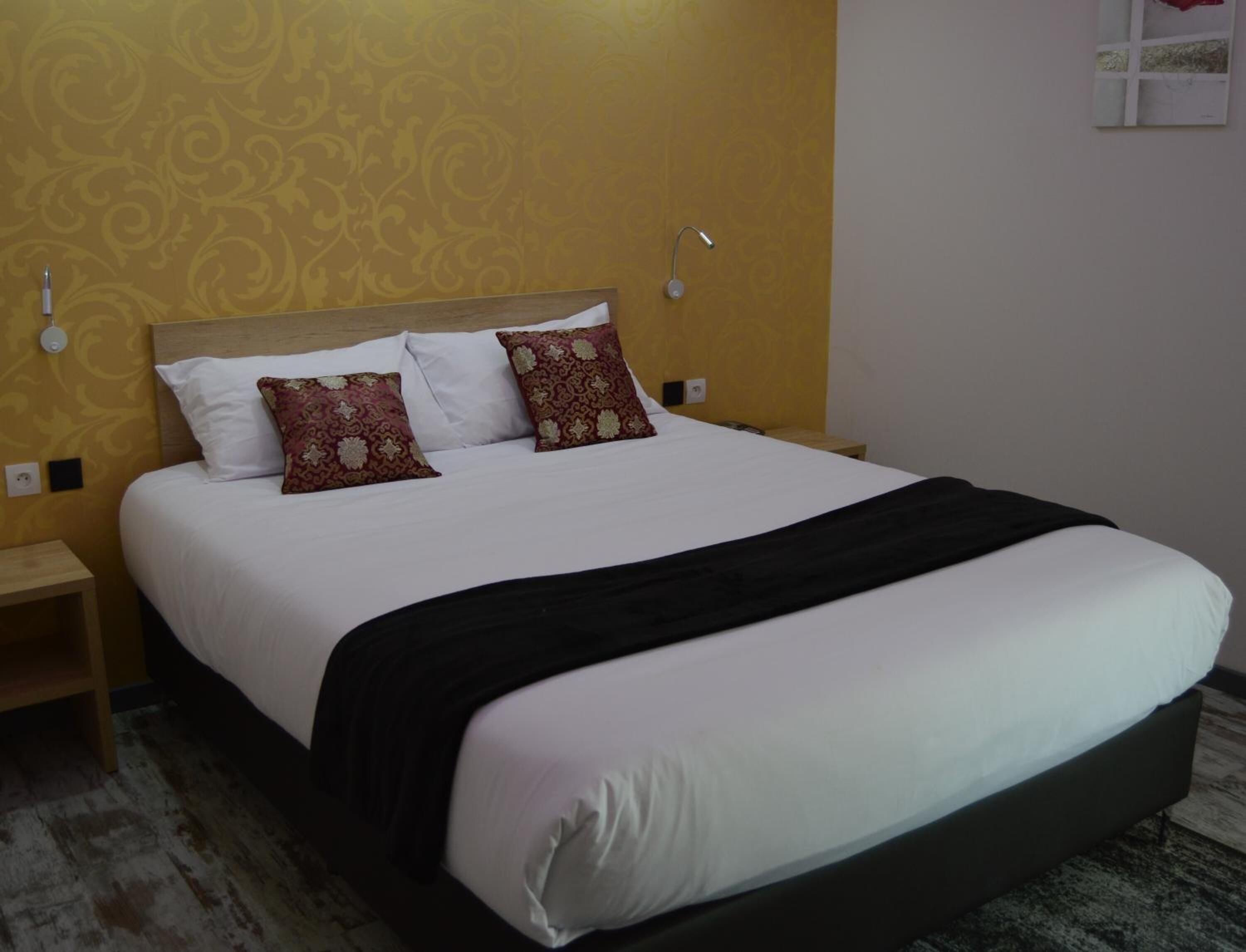 in-room safe, desk, soundproofing, iron/ironing board