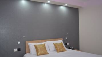 Chambre Double, vue jardin | Coffres-forts dans les chambres, bureau, chambres insonorisées