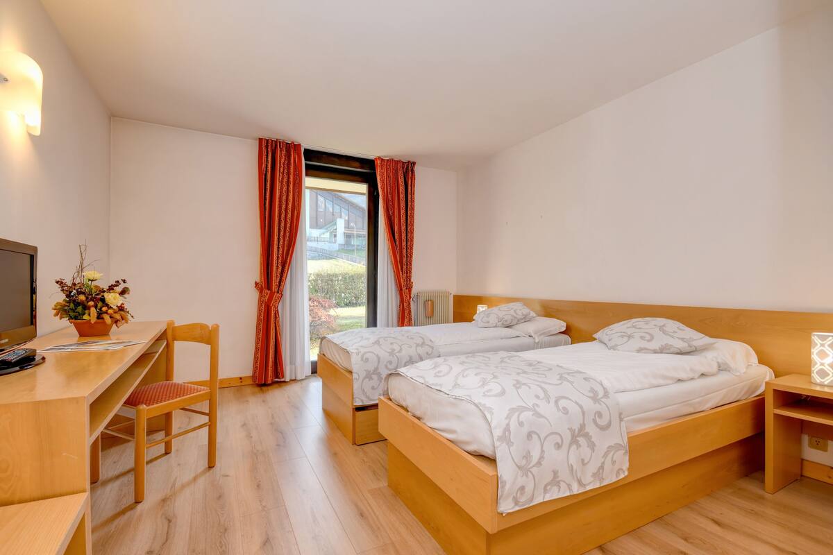 Standard Double or Twin Room | Down duvets, in-room safe, blackout curtains, free WiFi