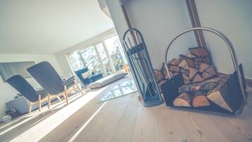 Ferienhaus, 3 Schlafzimmer (incl. 130,00 € Cleaning Fee) | Wohnbereich | Flachbildfernseher, Netflix, DVD-Player