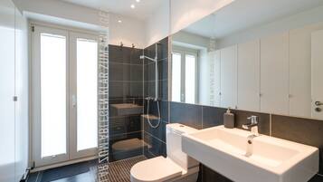 Ferienhaus, 3 Schlafzimmer (incl. 130,00 € Cleaning Fee) | Badezimmer | Haartrockner