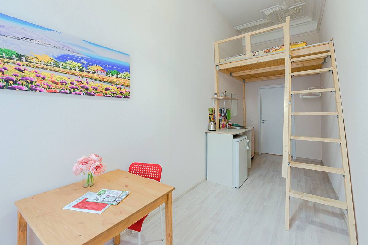 Iron/ironing board, free WiFi