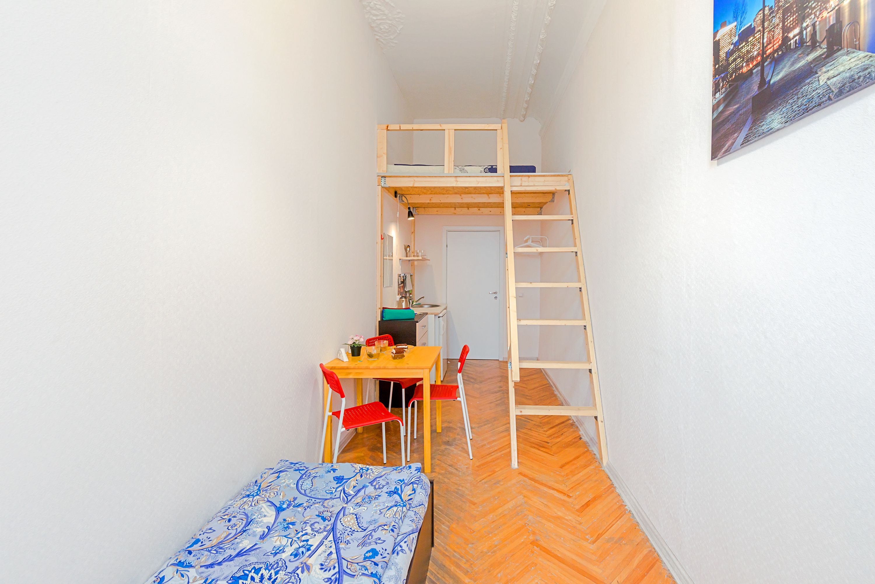 Iron/ironing board, free WiFi