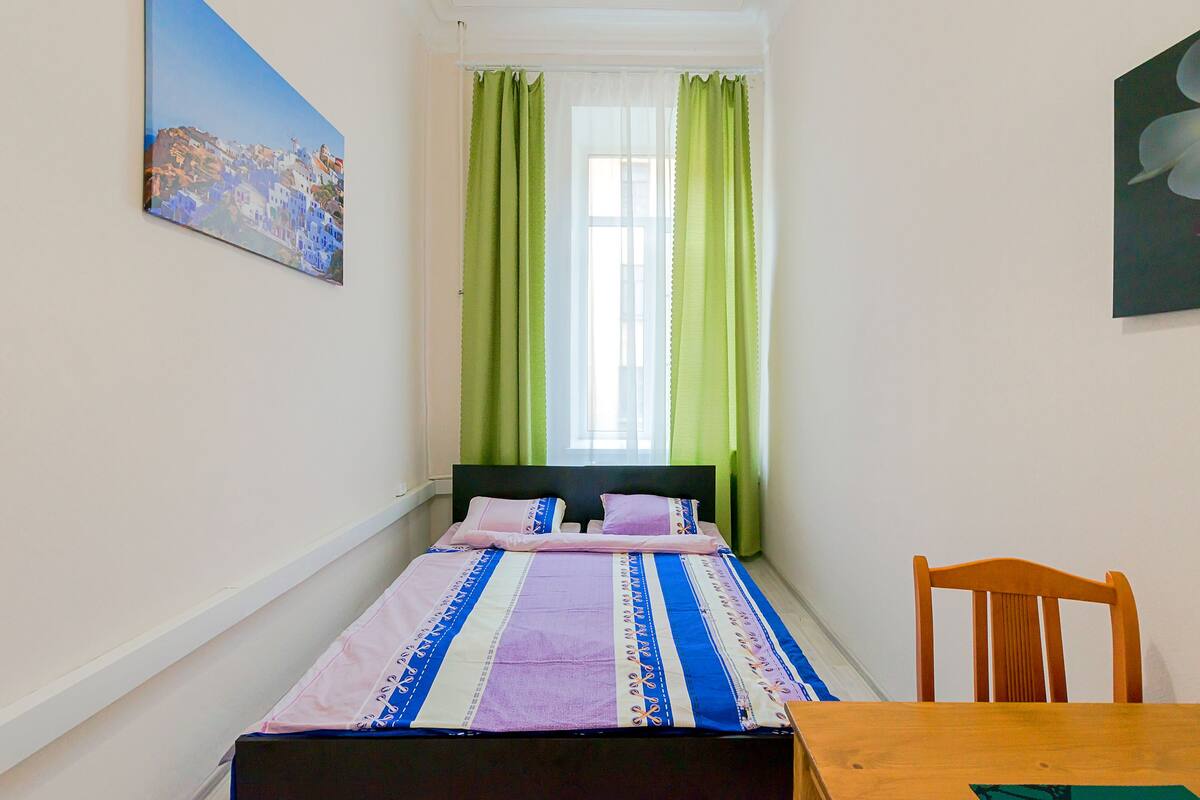 Iron/ironing board, free WiFi
