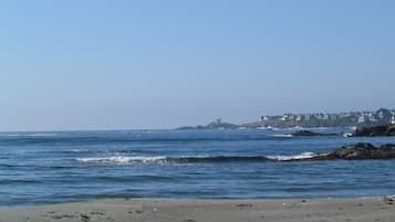 Surfing/boogie boarding