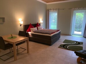 1 camera, con stile personalizzato, con arredamento individuale