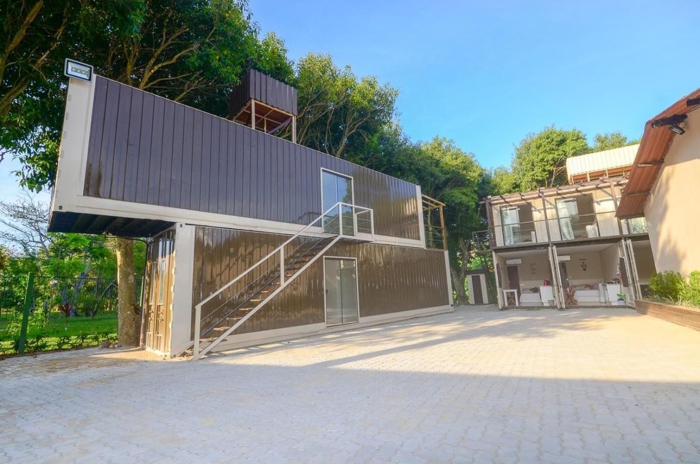 บริเวณภายนอก