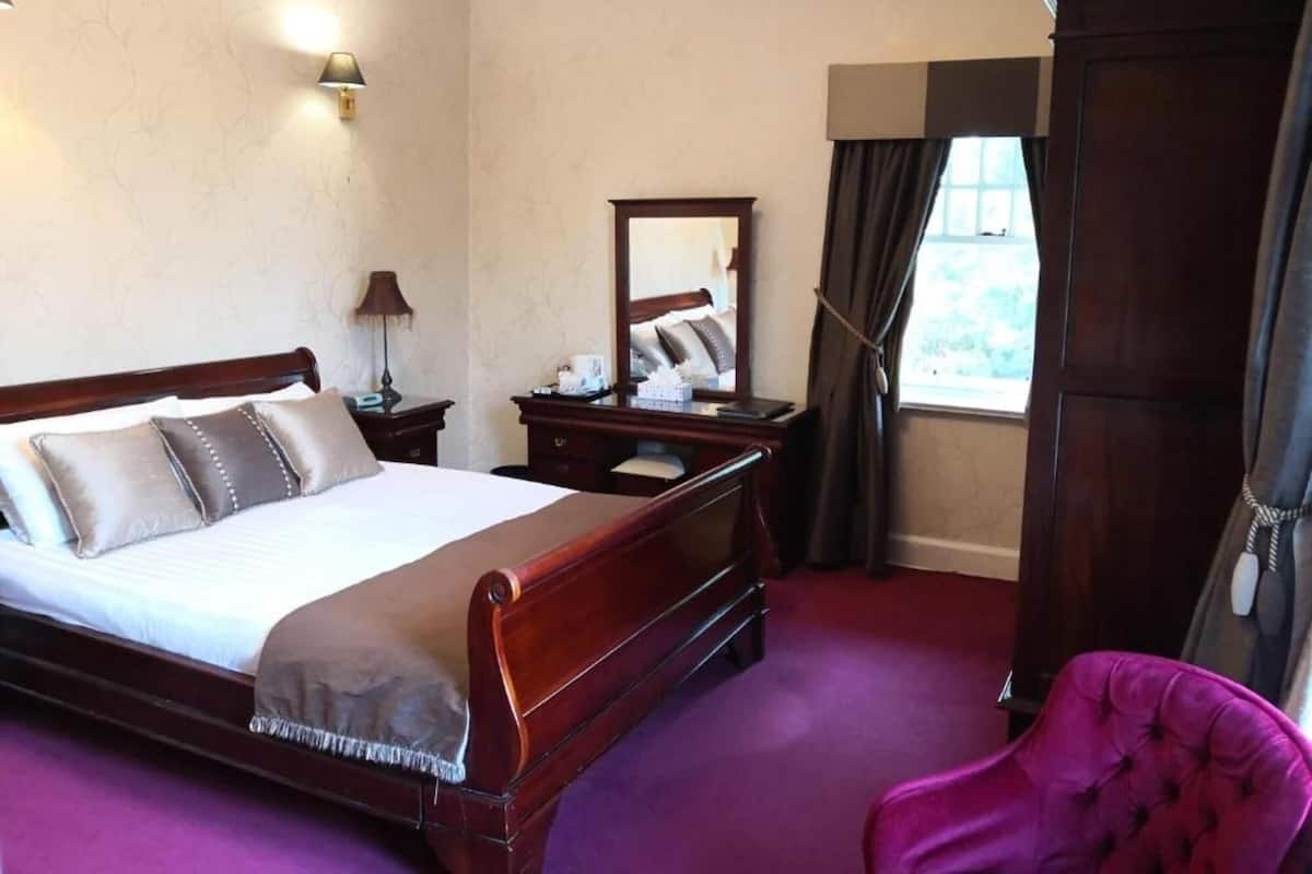 Chambre Double Deluxe | Bureau, Wi-Fi gratuit, draps fournis