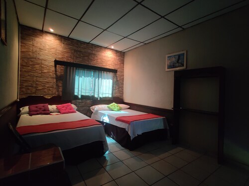Hotel Latino