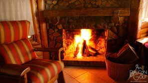 Klassiek huisje, 1 queensize bed, privébadkamer | 1 slaapkamer, luxe beddengoed, een kluis op de kamer