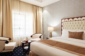 豪華雙人房 | 獨特裝潢、布置獨特、書桌、筆電工作空間