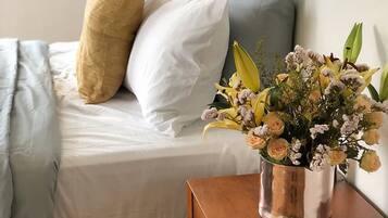 Standard Suite, 2 Bedrooms | 1 bilik tidur, peralatan tempat tidur premium, gebar bulu kapas